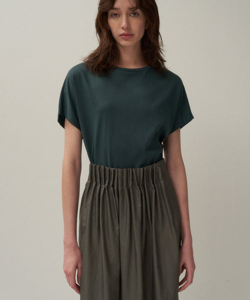 WASHER NYLON | TUCKED SKIRT – ATON | エイトン WASHER NYLON | TUCKED SKIRT – ATON | エイトン