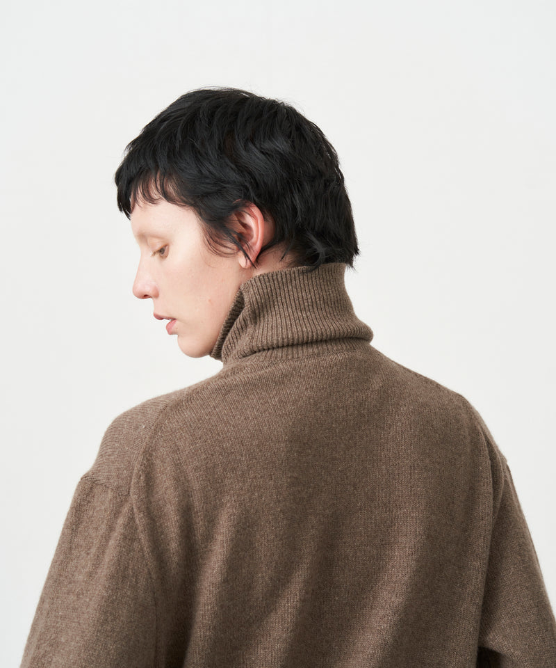 NATURAL CASHMERE | TURTLENECK SWEATER