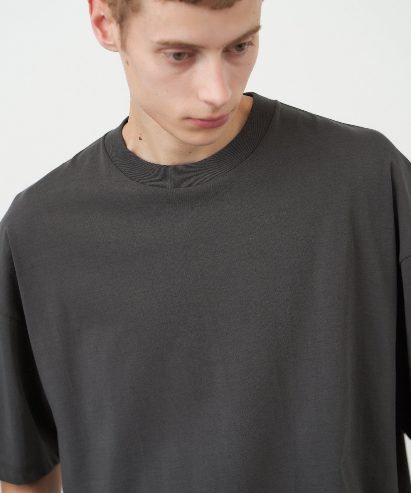 FRESCA PLATE | OVERSIZED S/S T-SHIRT – ATON | エイトン