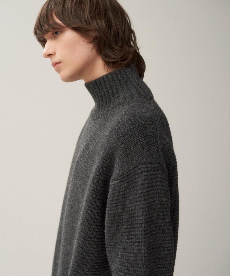 LAMBS WOOL | BOTTLENECK SWEATER