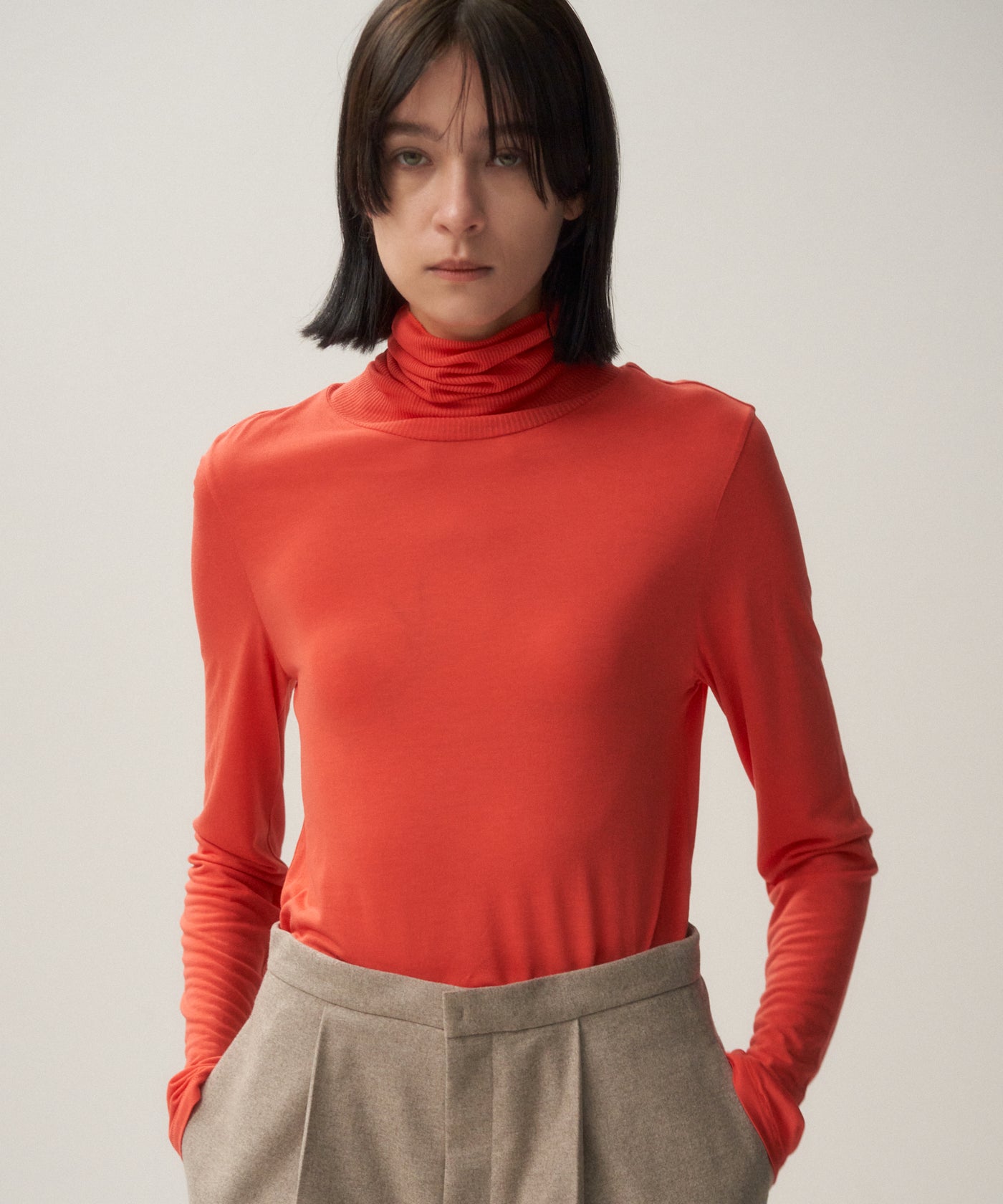 MODAL SILK JERSEY | TURTLENECK PULLOVER – ATON | エイトン