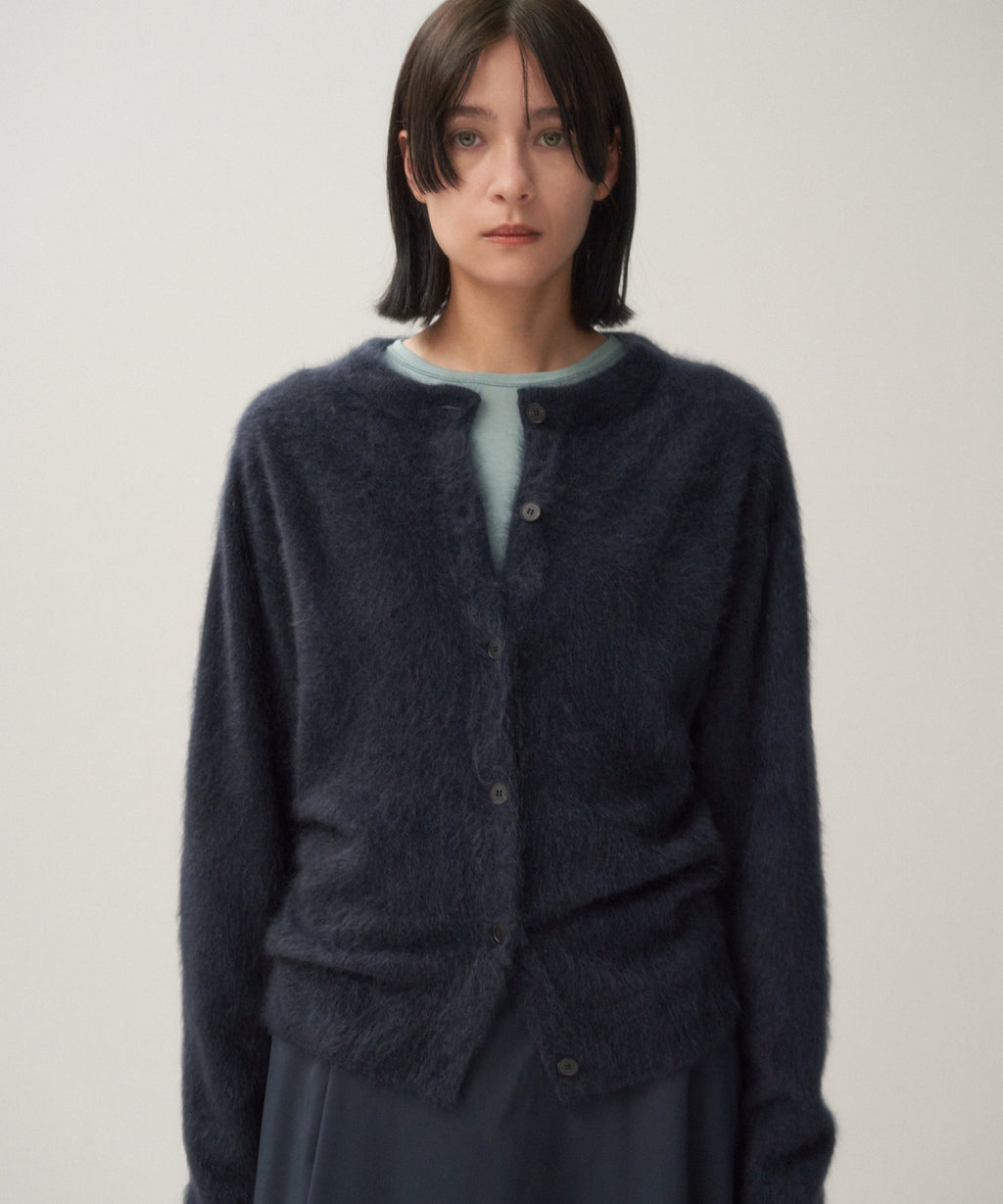 ROYAL CASHMERE FUR | CREWNECK CARDIGAN – ATON | エイトン