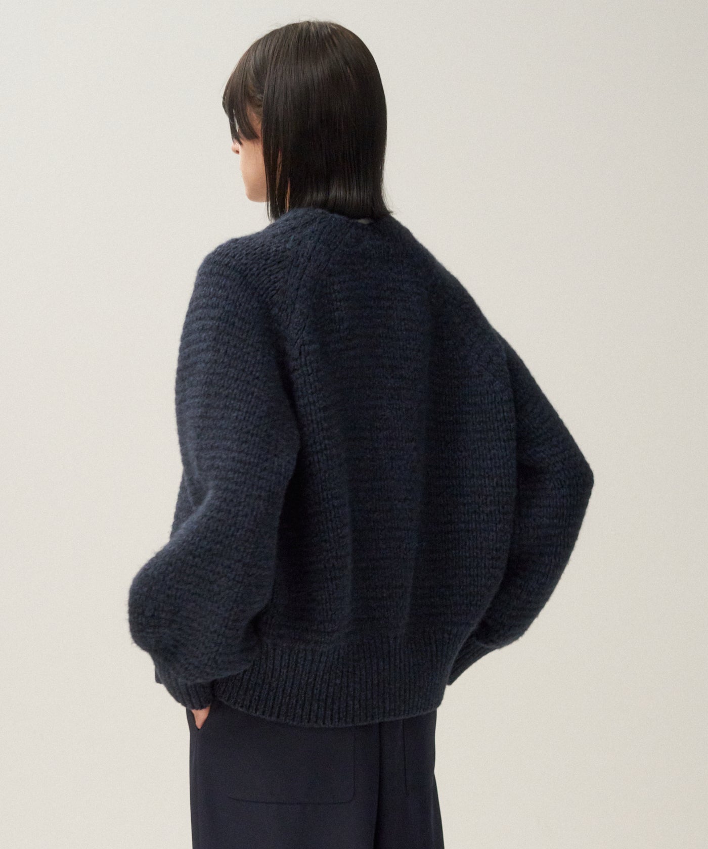 WOOL CASHMERE SILK | CARDIGAN – ATON | エイトン