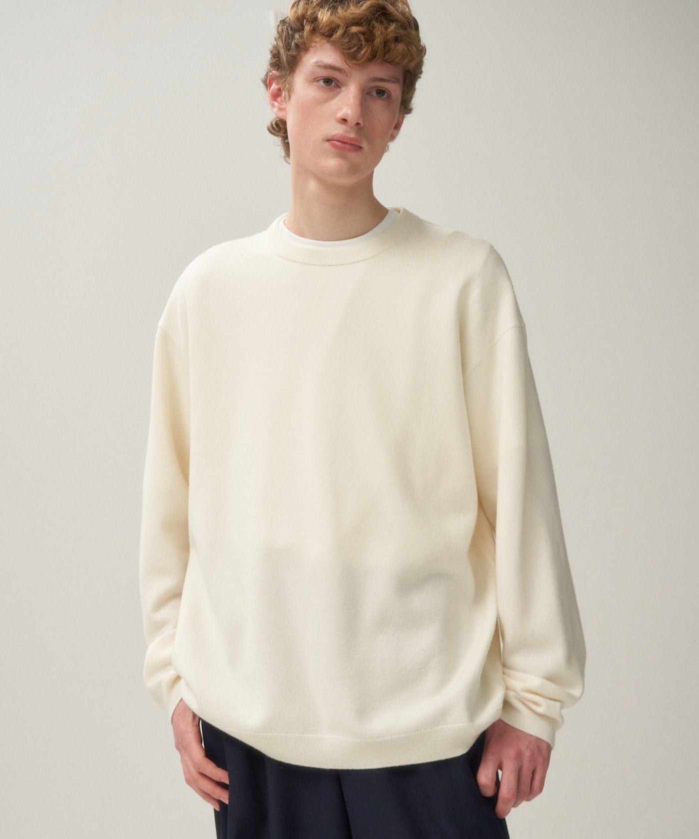 FINE WOOL MELTON | CREWNECK SWEATER – ATON | エイトン