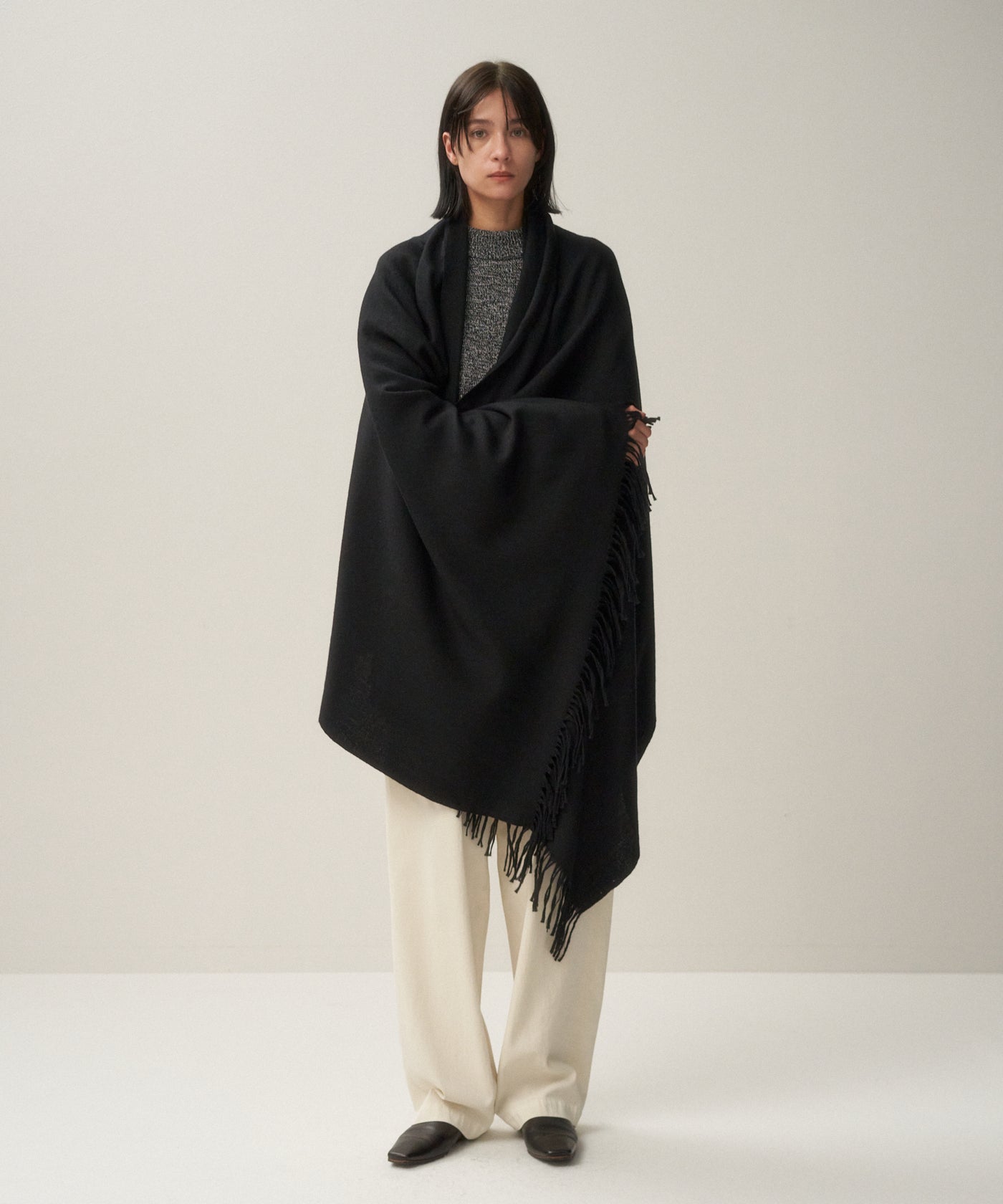 FINE AIR WOOL | OVERSIZED STOLE – ATON | エイトン