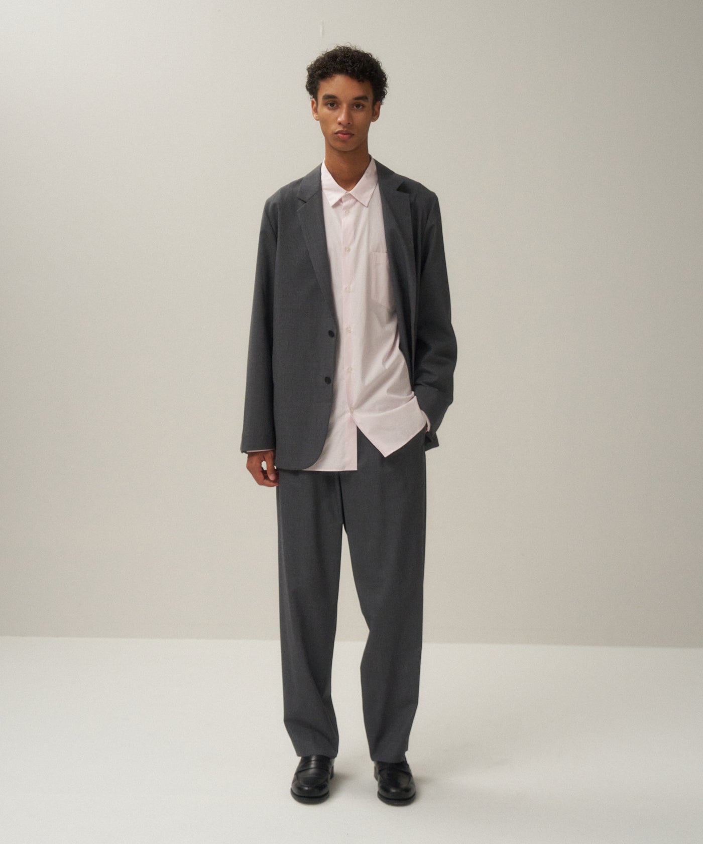 WOOL TROPICAL | LOOSE FIT PANTS – ATON | エイトン
