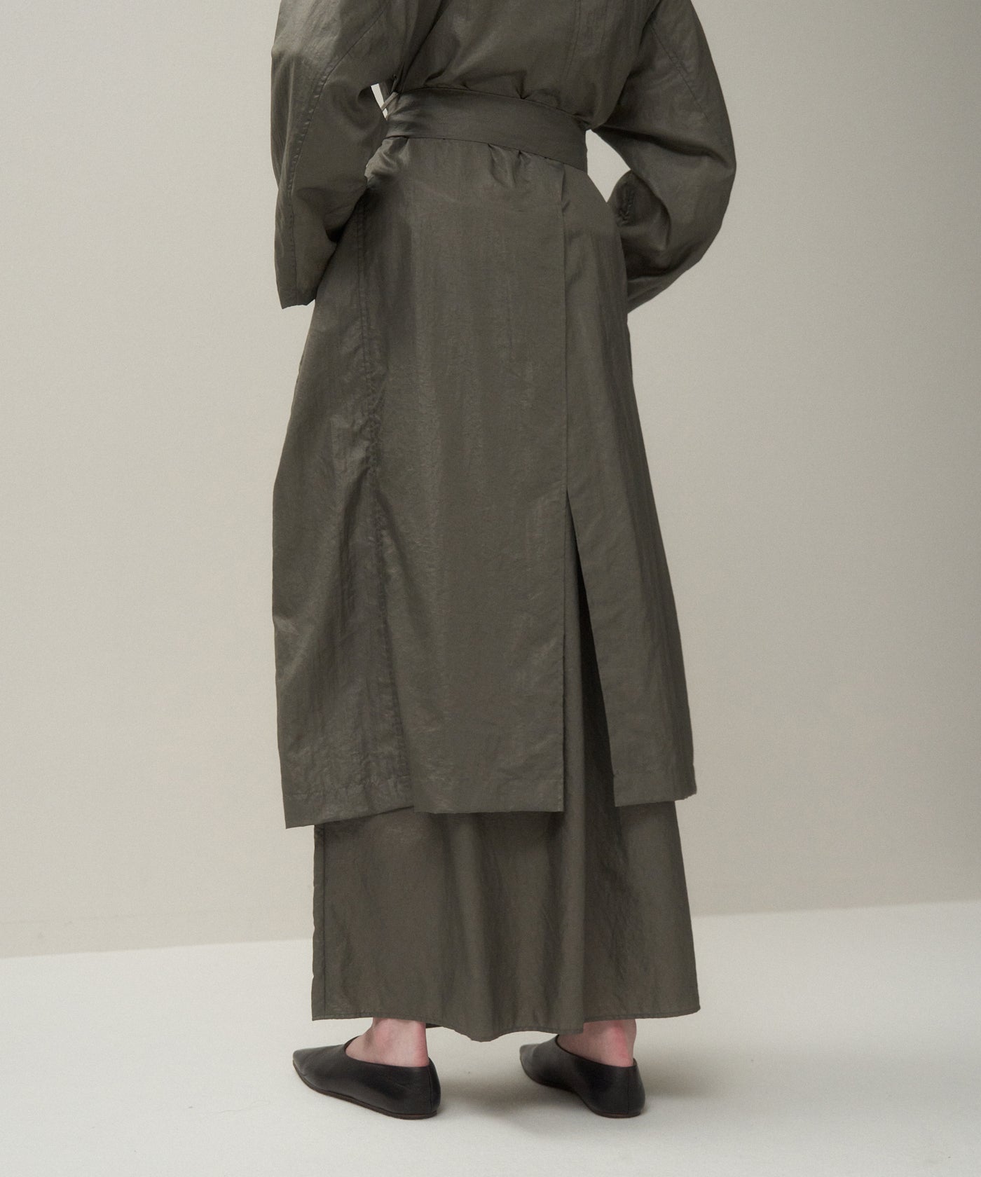 NYLON ナイロン　洋書　レイトンミースター 81TTNAHlMkL._AC_UF350,