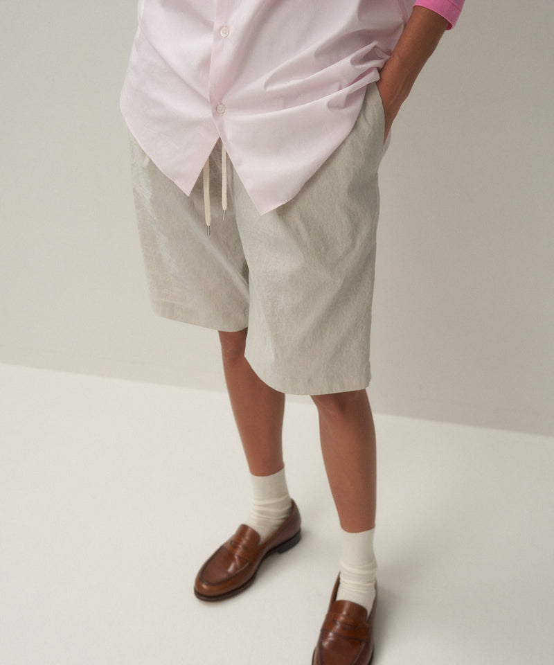 STRETCH NYLON LINEN | WIDE TWO TUCKED SHORTS