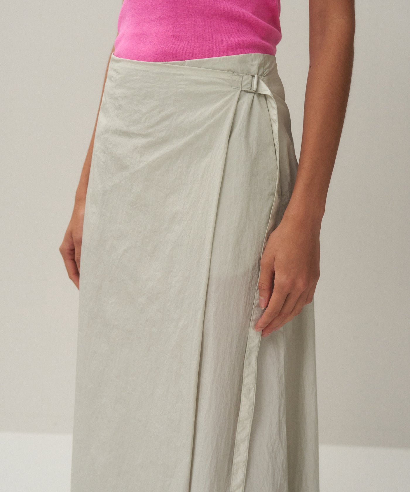 ATON エイトン NATURAL DYE FRONT DRAPED SKIRT SK0204_035_3290a9be-5edc-4488-