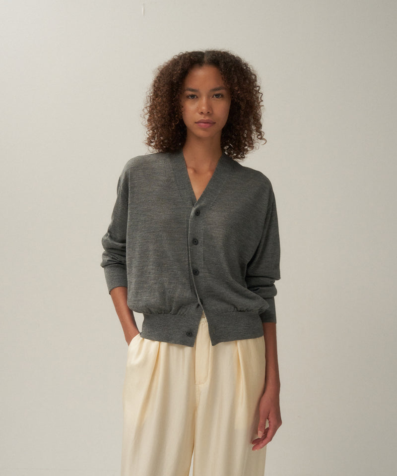 RAMIE WOOL | V-NECK KNIT CARDIGAN