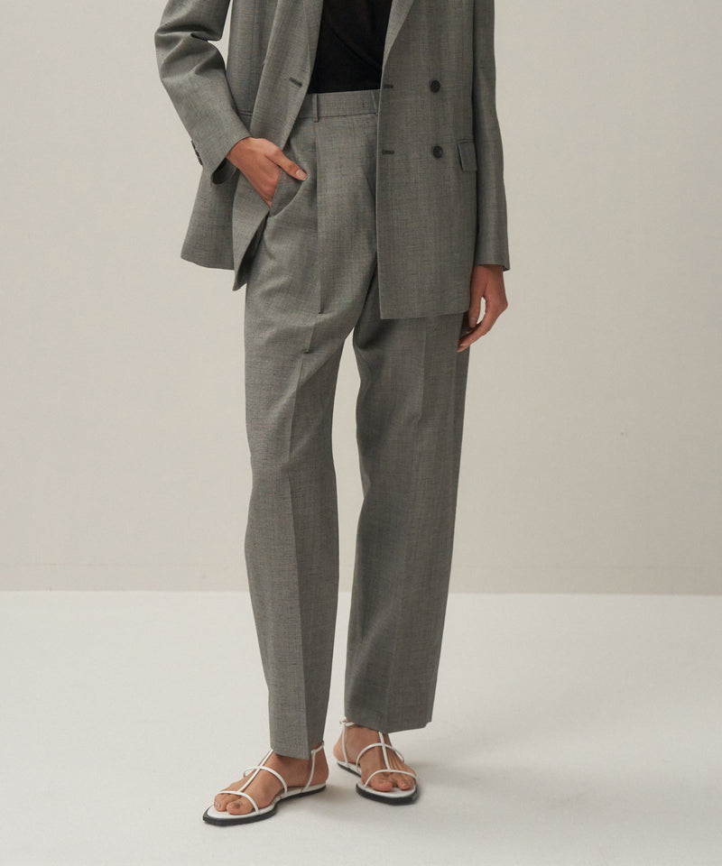 WOOL LINEN SHARKSKIN | TAPERED TUCKED PANTS