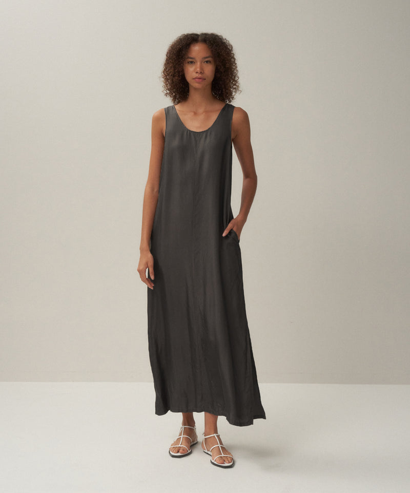 TRAVEL SILK TWILL | TANK TOP DRESS