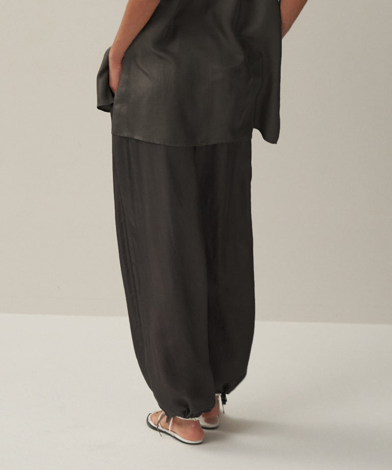 TRAVEL SILK TWILL | WIDE PANTS