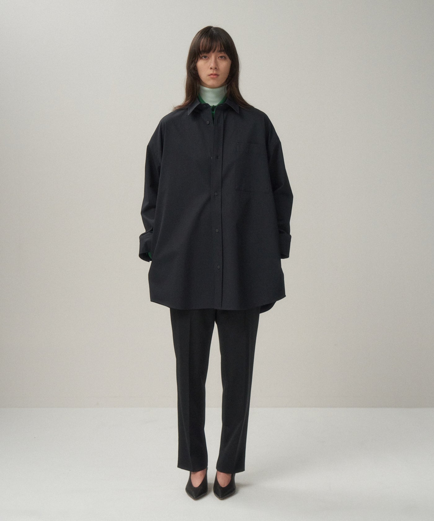 COMPACT WOOL | TAPERED PANTS – ATON | エイトン