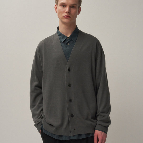 WOOSTED WOOL | OVERSIZED CARDIGAN – ATON | エイトン