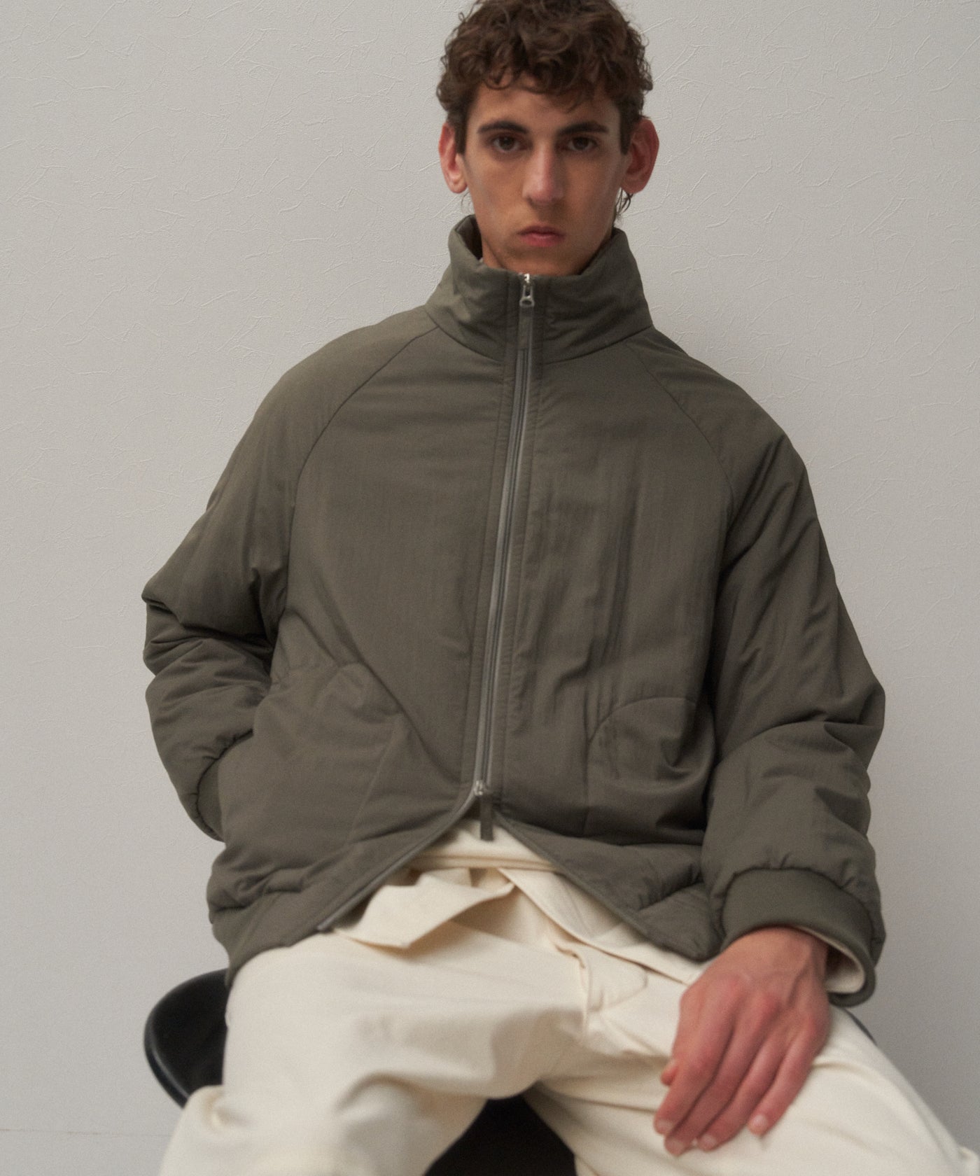 MAT AIRY NYLON | WOOL PADDED STAND JACKET – ATON | エイトン