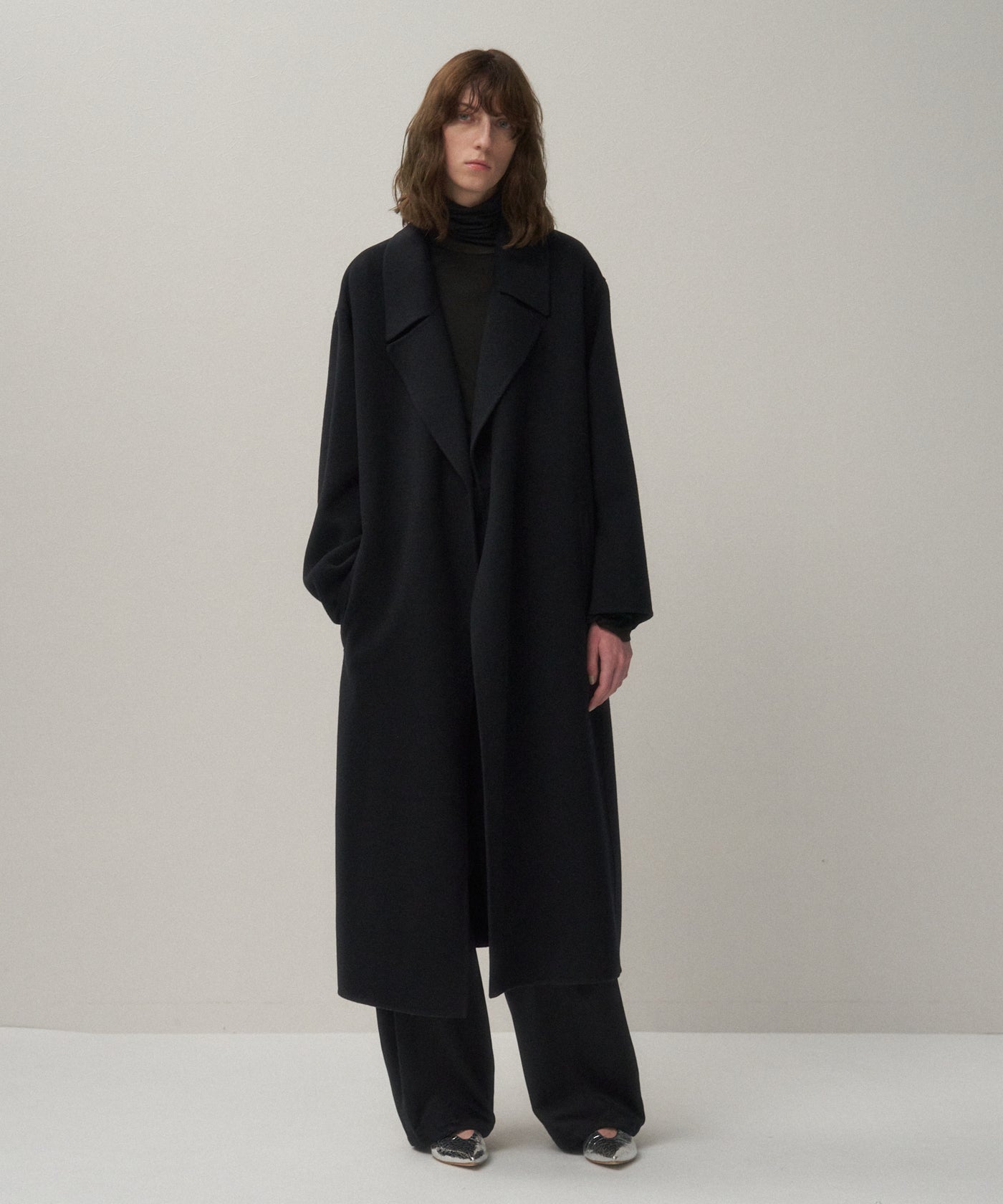 【別注】エイトン&トゥモローランド　ウールメルトンノーカラーコート　ブラック　2 セール】 【別注】ATON×TOMORROWLAND ウールメルトン ノーカラーコート