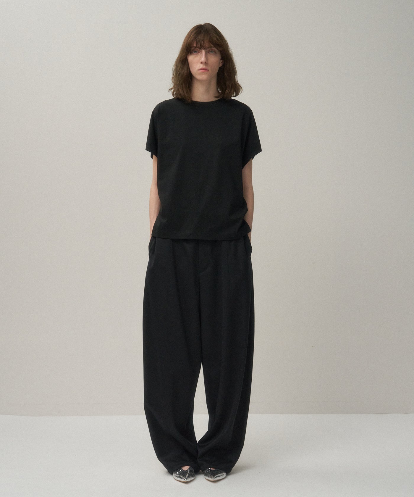 WOOL SATIN STRETCH | EASY PANTS – ATON | エイトン