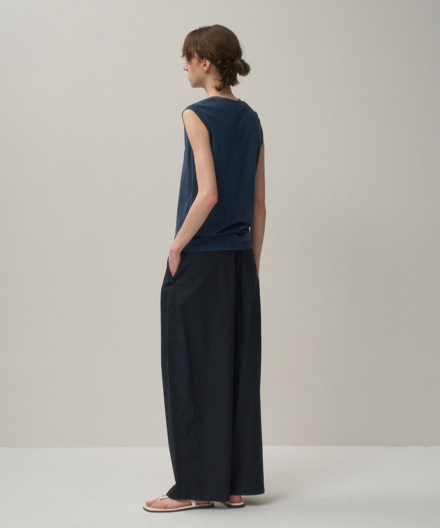 COTTON LAWN | WIDE PANTS – ATON | エイトン
