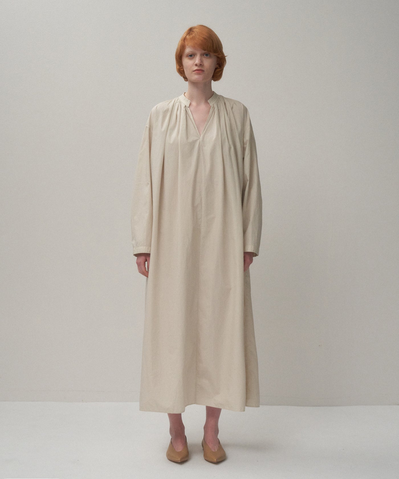 NATURAL DYED COTTON LAWN | TUCKED LONG SLEEVE DRESS – ATON | エイトン