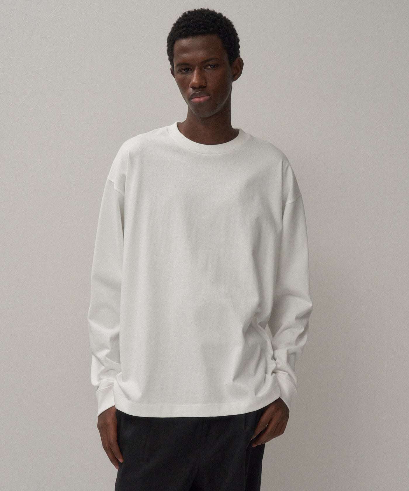 ATON エイトン12/-AIR_SPINNING 2枚セット 12/- AIR SPINNING | LOOSE FIT LONG SLEEVE T-SHIRT – ATON | エイトン