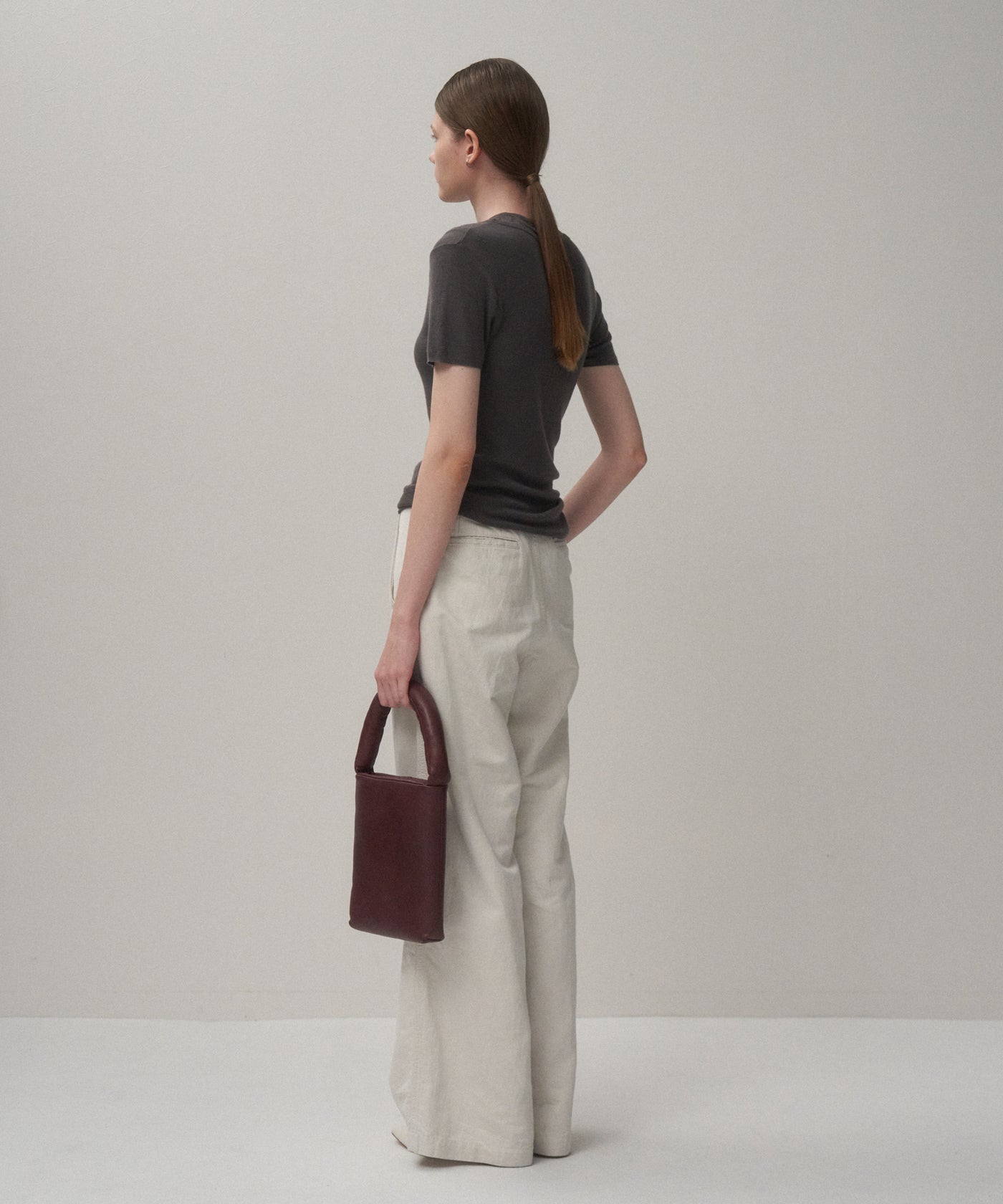 SILK BLENDED CIRCULAR RIB | FIT LAYERED T-SHIRT – ATON | エイトン