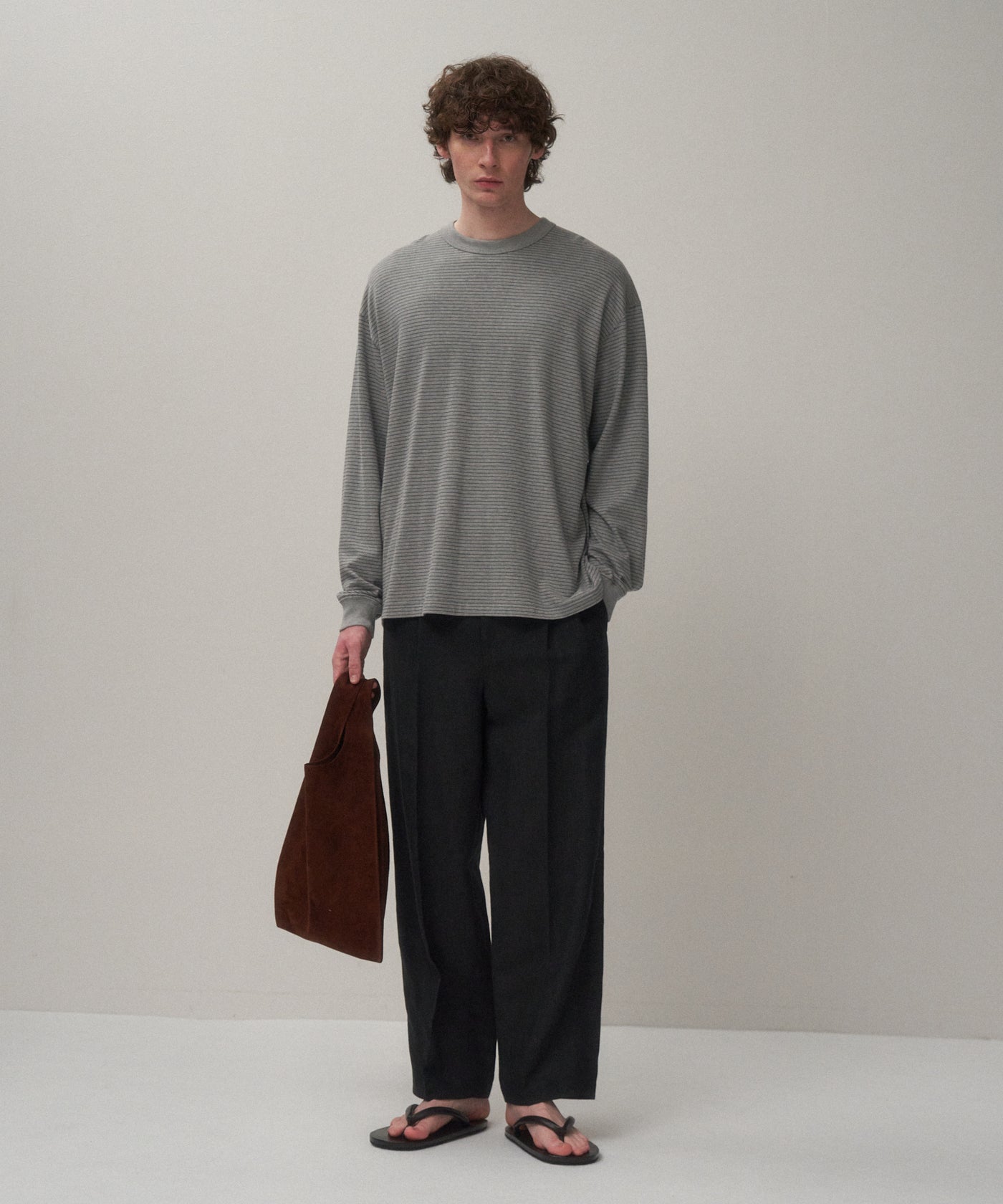 SUVIN DOUBLE JERSEY | CREW NECK PULLOVER – ATON | エイトン