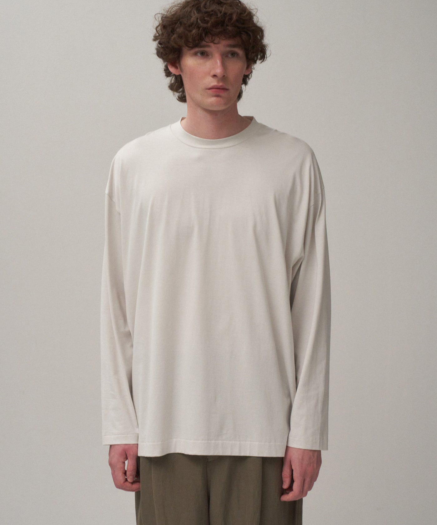 SUVIN60/2 | OVERSIZED LONG SLEEVE T-SHIRT – ATON | エイトン