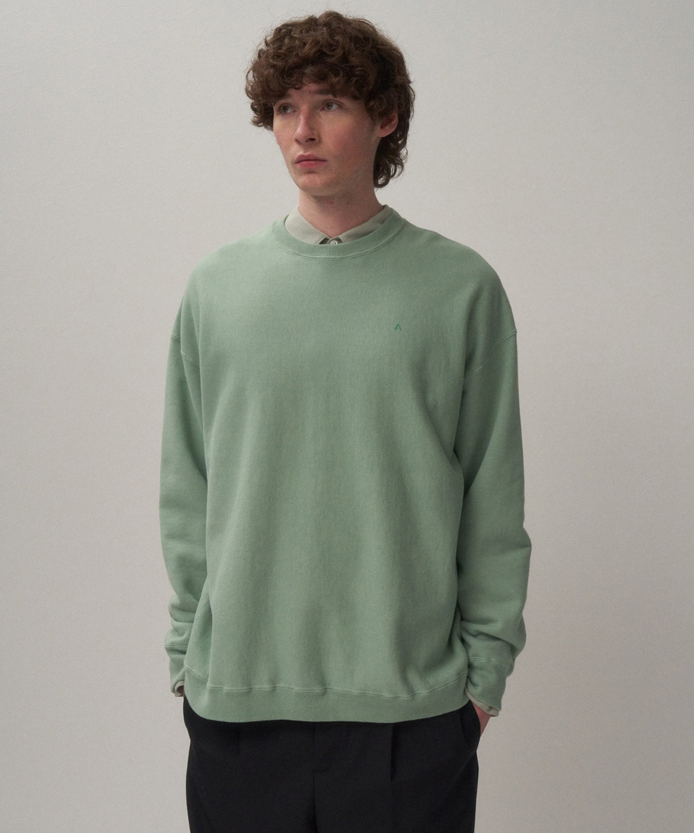 エイトン NATURAL DYED URAKE オーバーサイズスウェットシャツ NATURAL DYED URAKE | OVERSIZED SWEAT SHIRT – ATON | エイトン