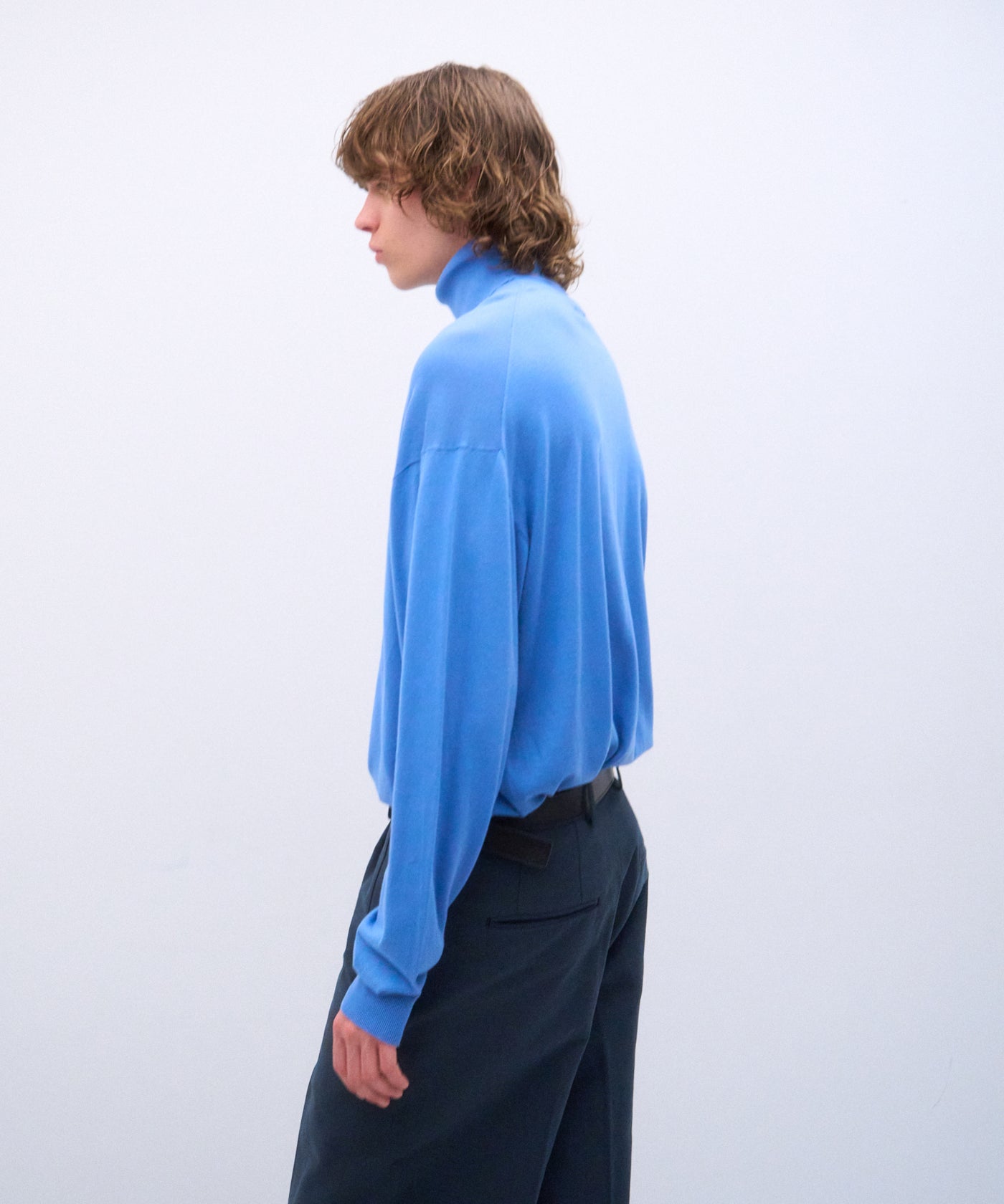 SMOOTH SUVIN | TURTLE NECK SWEATER – ATON | エイトン