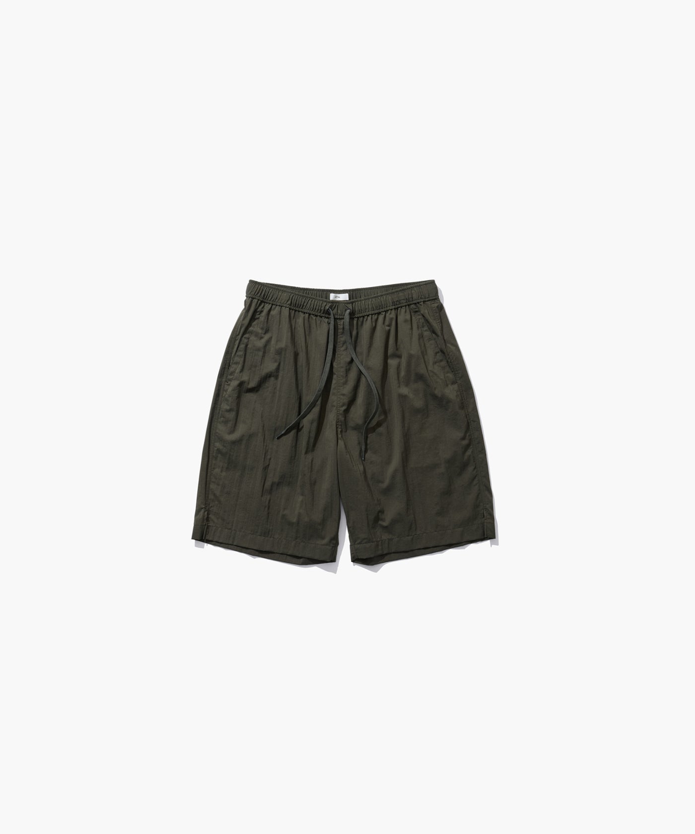MAT AIRLY NYLON | WIDE SHORTS – ATON | エイトン
