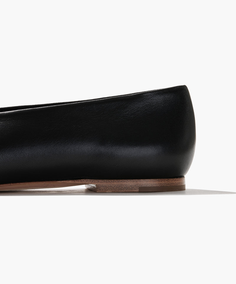 GOAT LEATHER | CARLA FLAT SHOES